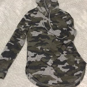 Camo Sweatshirt